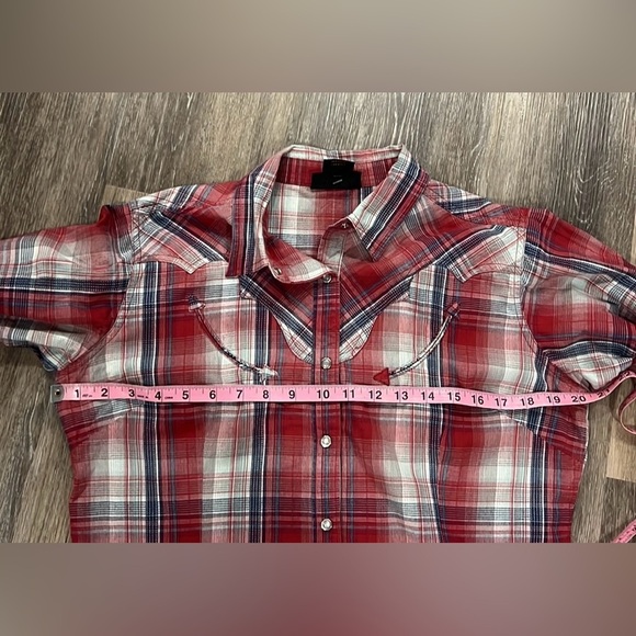 Ariat women’s plaid pearl snap button down western shirt size Medium - Picture 11 of 12